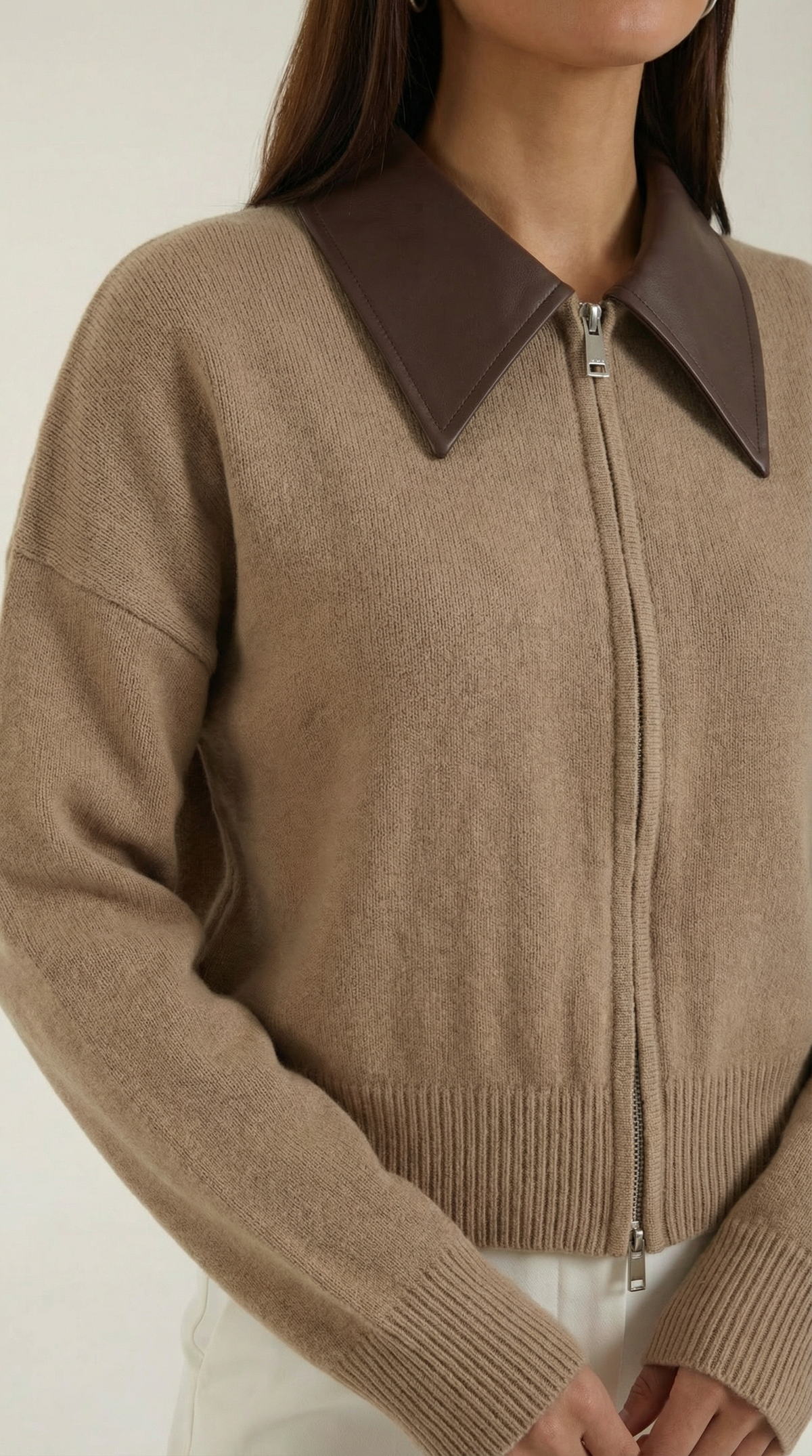 Chaqueta Corto de Punto con Cuello