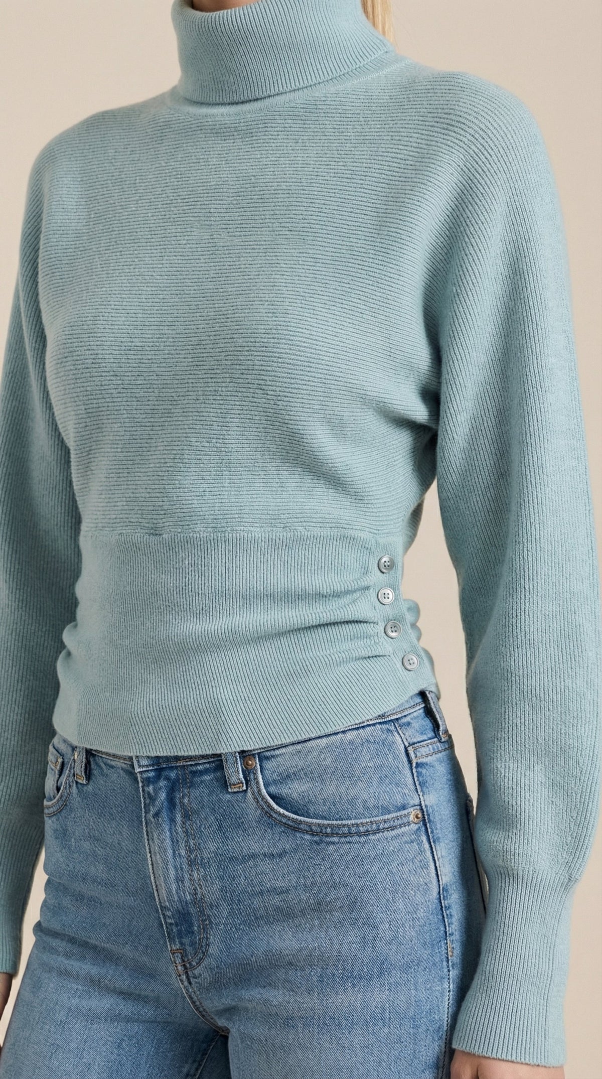 Suéter Leticia de Cuello Alto con Textura Acanalada