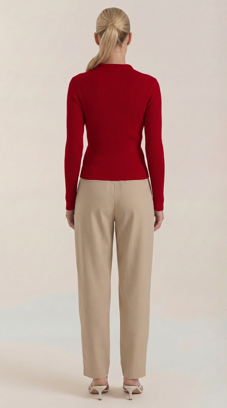 Suéter de punto con cuello elegante