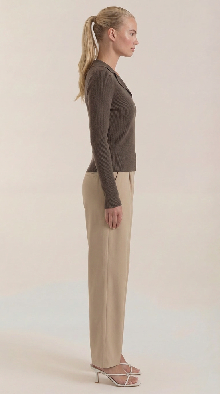 Suéter de punto con cuello elegante
